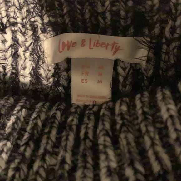 Love & Liberty Cropped Knit Sweater - Picture 2 of 4